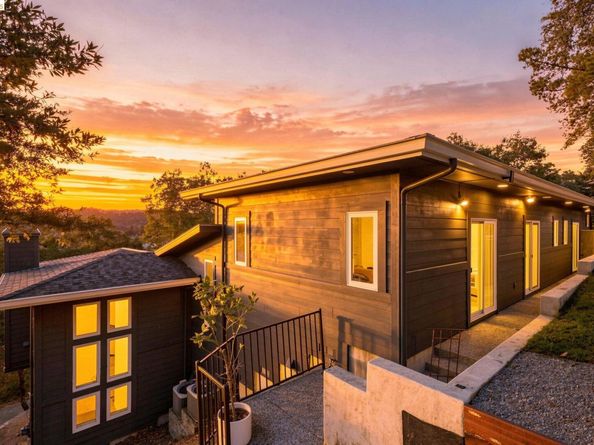 857A Mountain View Drive, Lafayette CA 94549
