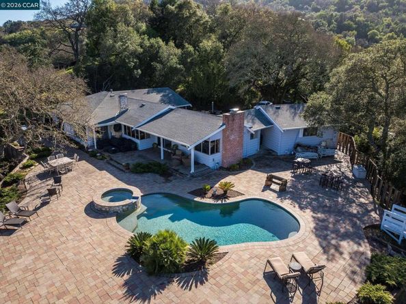 300 Oak View Ter, Danville CA 94526