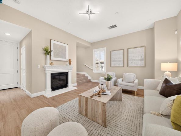 4266 Sunset View Dr, Dublin CA 94568