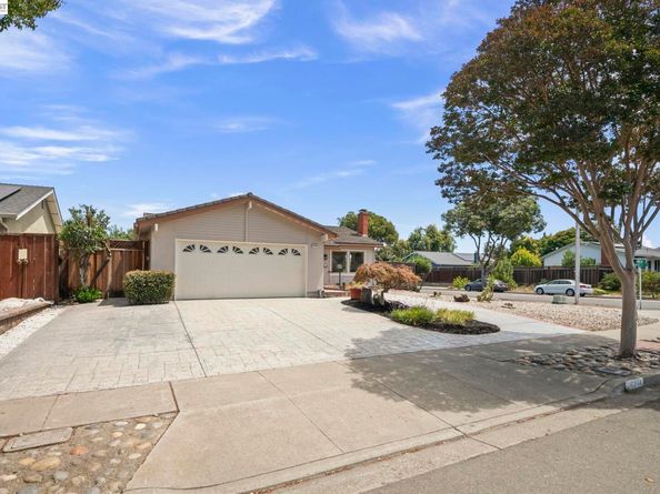 36294 Darvon St, Newark CA 94560