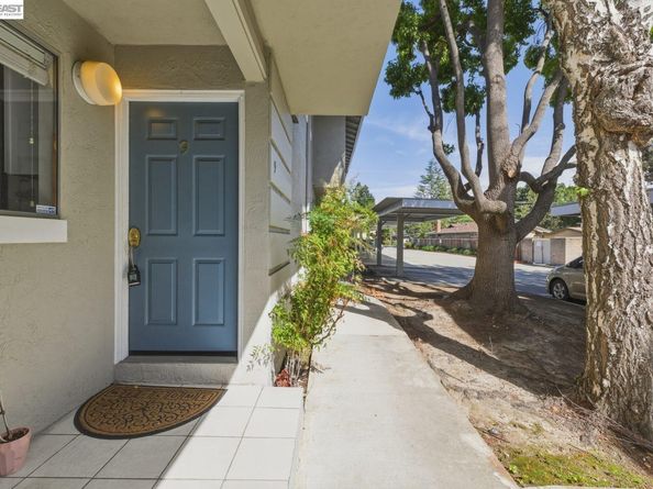 20153 Forest Ave 9, Castro Valley CA 94546