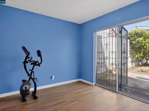 581 Price St, Daly City CA 94014