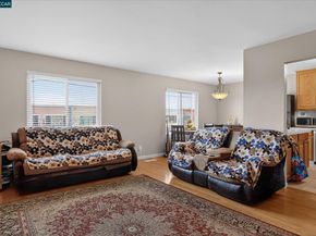 581 Price St, Daly City CA 94014