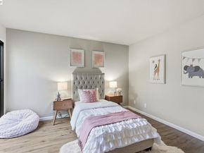 29 Captains Dr, Alameda CA 94502