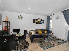 296 Laurel Knoll Dr, Martinez CA 94553