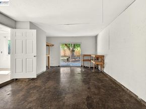 4380 Ladner St, Fremont CA 94538