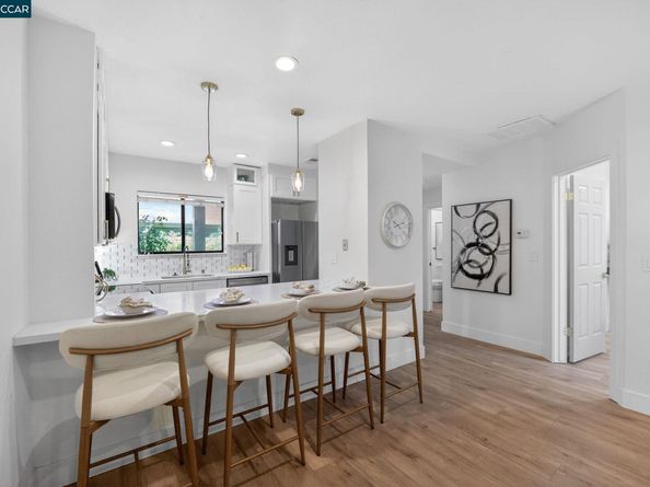 112 N Villa Way, Walnut Creek CA 94595