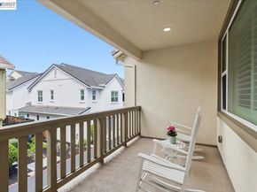 6916 Stags Leap Ln, Dublin CA 94568