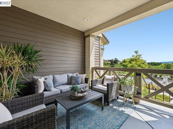6916 Stags Leap Ln, Dublin CA 94568