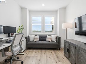 6916 Stags Leap Ln, Dublin CA 94568