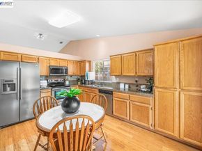 1727 Sutter St, Livermore CA 94551