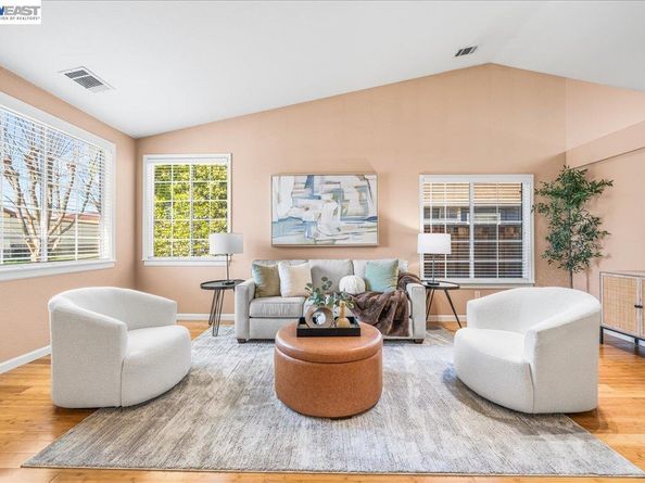 1727 Sutter St, Livermore CA 94551
