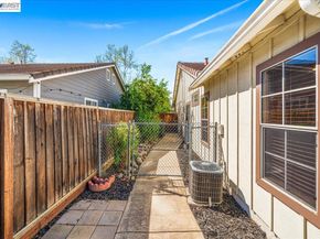 1727 Sutter St, Livermore CA 94551