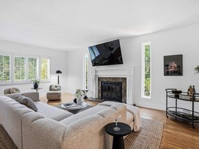 2237 Trafalgar Pl, Oakland CA 94611