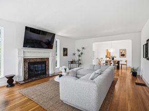 2237 Trafalgar Pl, Oakland CA 94611