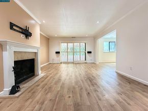 886 Valley Run, Hercules CA 94547