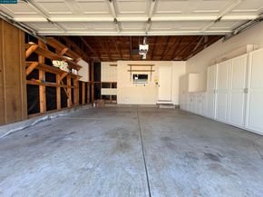 886 Valley Run, Hercules CA 94547