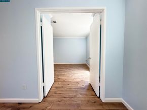 886 Valley Run, Hercules CA 94547