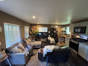 533 31st Street, Oakland CA 94609