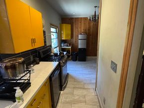 533 31st Street, Oakland CA 94609