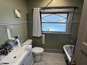 533 31st Street, Oakland CA 94609