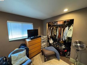 533 31st Street, Oakland CA 94609