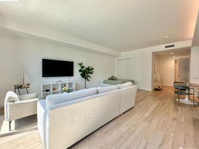 1 Bristol 302, San Francisco CA 94130