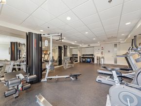 3090 Glascock Street 216, Oakland CA 94601