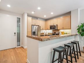3090 Glascock Street 216, Oakland CA 94601