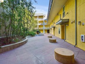 3090 Glascock Street 216, Oakland CA 94601