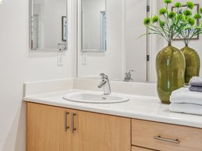 3090 Glascock Street 216, Oakland CA 94601