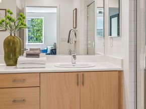 3090 Glascock Street 216, Oakland CA 94601