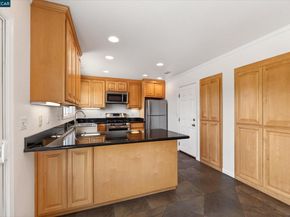 8271 Cavalier Lane, Dublin CA 94568