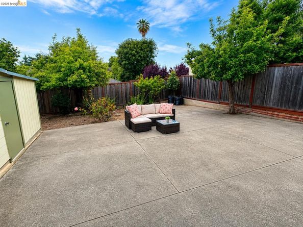 810 Pierce St, Albany CA 94706