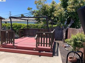 6631 Lucille St, Oakland CA 94621