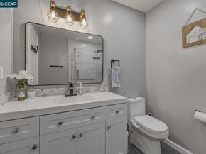 2500 Miramar Ave 201, Castro Valley CA 94546