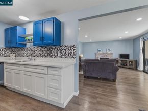 2500 Miramar Ave 201, Castro Valley CA 94546