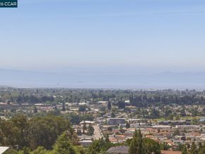 2500 Miramar Ave 201, Castro Valley CA 94546