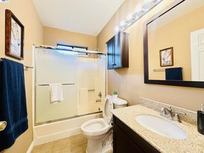 320 N Villa Way, Walnut Creek CA 94595