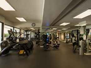 6363 Christie Ave 905, Emeryville CA 94608