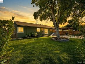 16023 Via Granada, San Lorenzo CA 94580