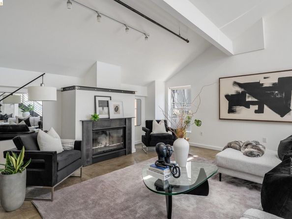 73 Sumner St 402, San Francisco CA 94103