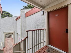 5003 Palmetto Ave 83, Pacifica CA 94044