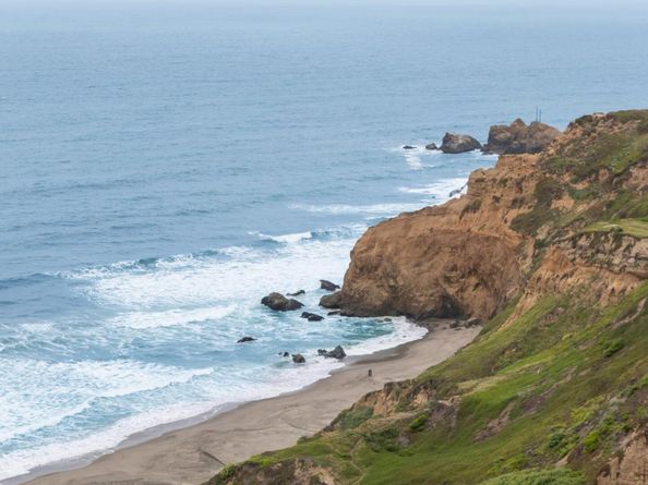 5003 Palmetto Ave 83, Pacifica CA 94044
