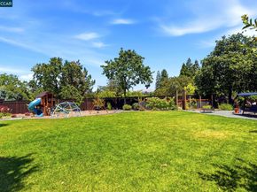 3196 Diablo View Rd, Lafayette CA 94549
