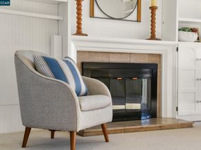 1842 Woodsdale Ct, Concord CA 94521
