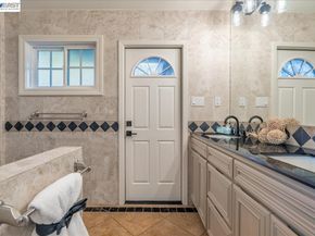 132 Metairie Pl, San Ramon CA 94583