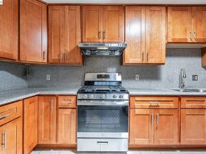 2538 E 16Th St, Oakland CA 94601