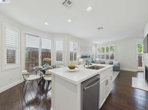 16 Poppy Hills Ln, San Ramon CA 94583