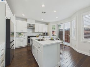 16 Poppy Hills Ln, San Ramon CA 94583